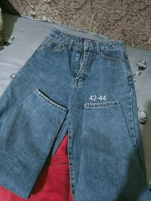 Продам женскую одежду