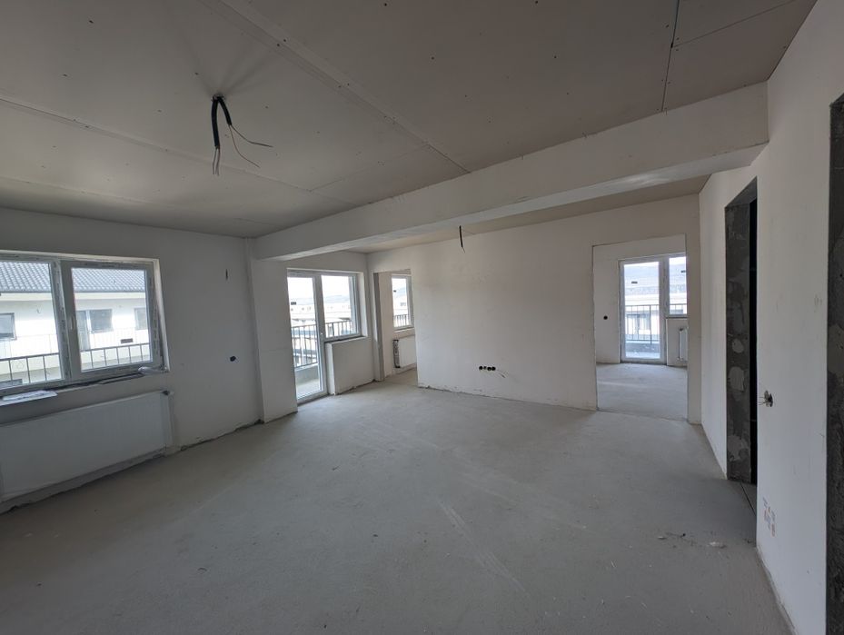 PF vând apartament 3 camere Sesul de Sus 211 Florești