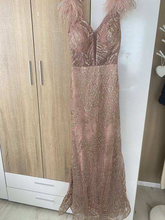 Дамска бална рокля