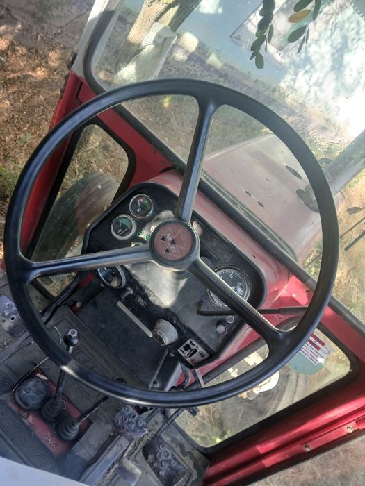 Tractor Massey Ferguson