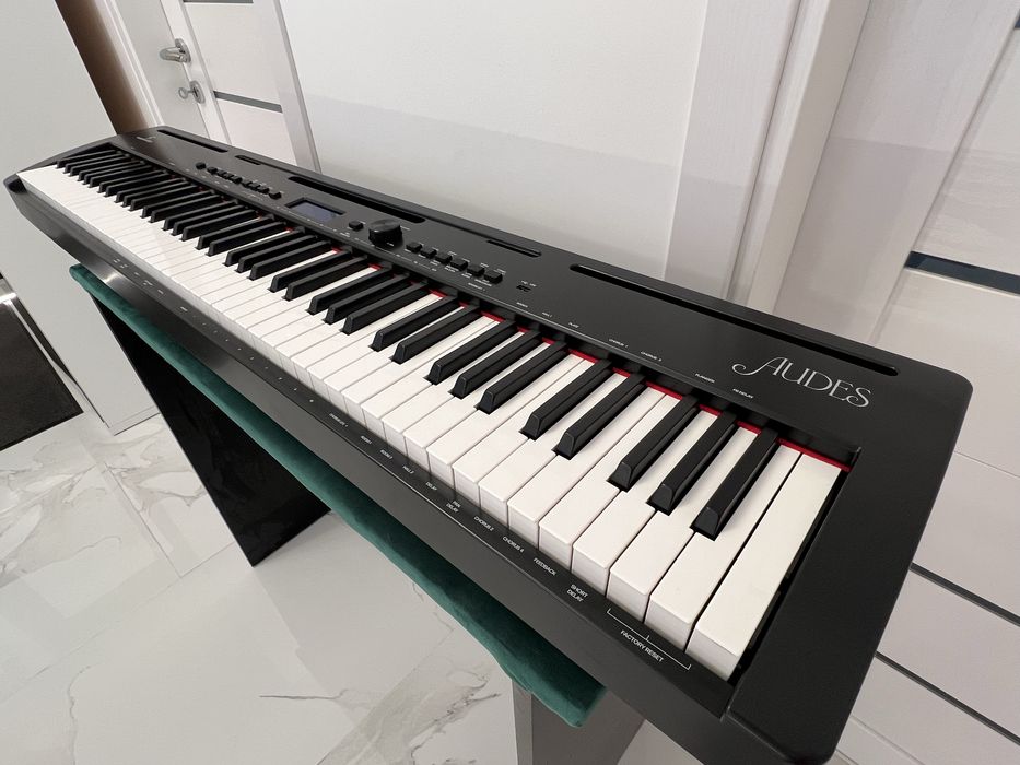 Vand Pian Digital Audes 88 Keys hammer action