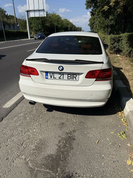 BMW E92 2.0i mesaj în privat pentru mai multe detalii