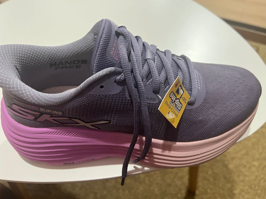 Спортни обувки skechers
