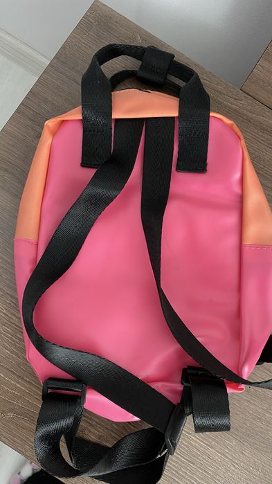 Детска раничка за момиче