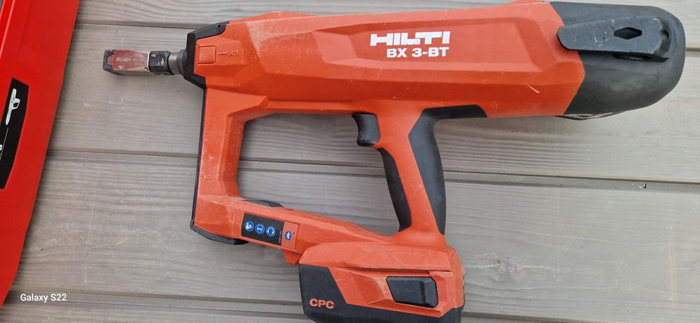 Hilti pistol de cuie pe acumulatori ,capse