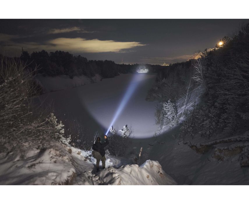 Фонарь прожектор Водонепрон, противоудар Armytek Barracuda Pro Max