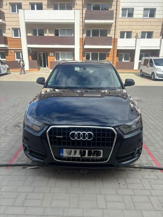 Audi Q3 Vând Audi Q3 2.0 Tfsi quattro din 2013
