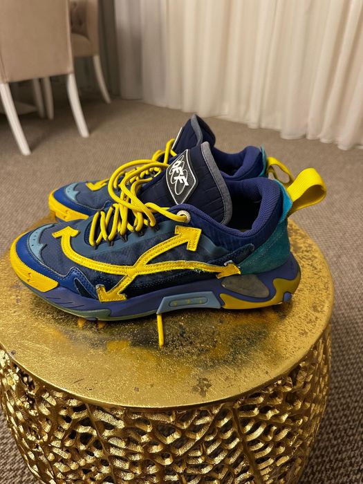 Adidasi OFF WHITE ODSY  2000 originali !