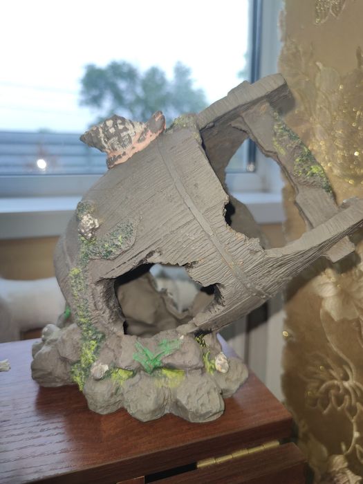 Продаю аквариумные принадлежности ,.