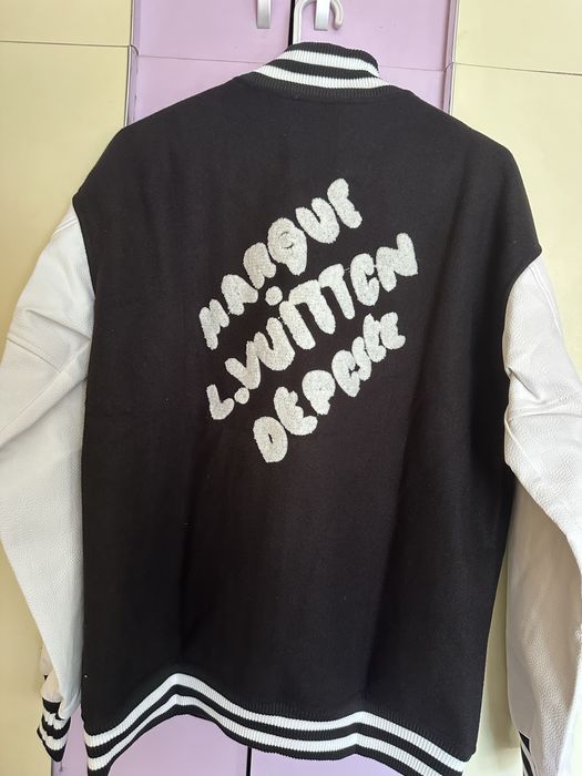 Jacheta Louis Vuitton LV M si L in stoc