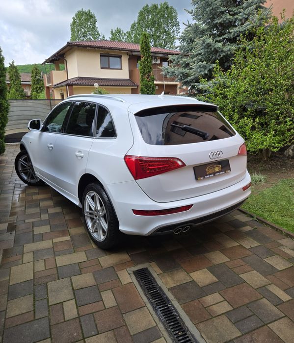 Audi Q 5 2.0 170Cp/3xS-Line din 2011/Posibilitate rate cu avans 0