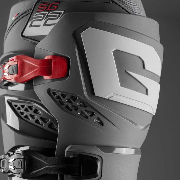 Gaerne
Ботуши SG22 Anthracite Black Red