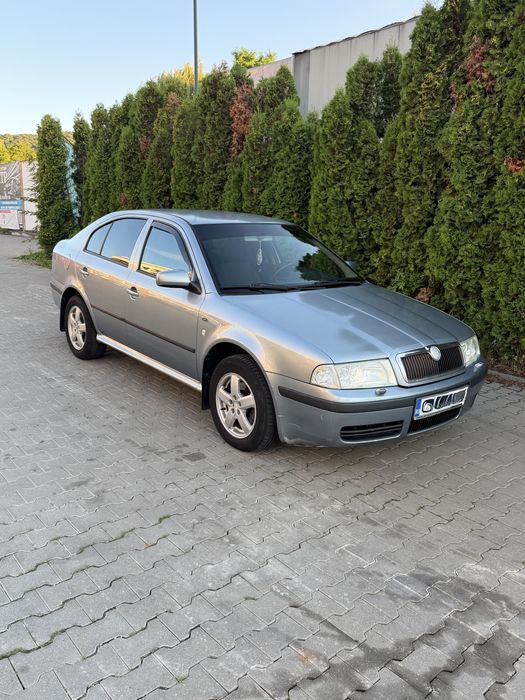 SKODA Octavia 2004