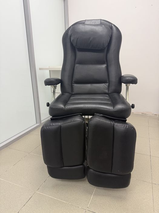 Продам педикюрное кресло