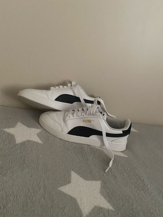 Adidasi puma in conditi aproape noi