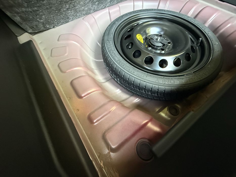 Tracker primer продается