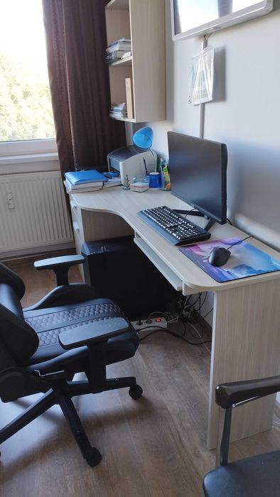 Birou mare + scaun gaming