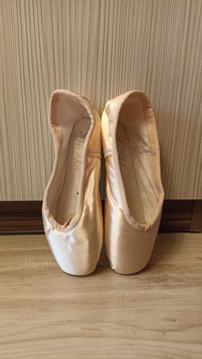 Чисто нови палци за балет