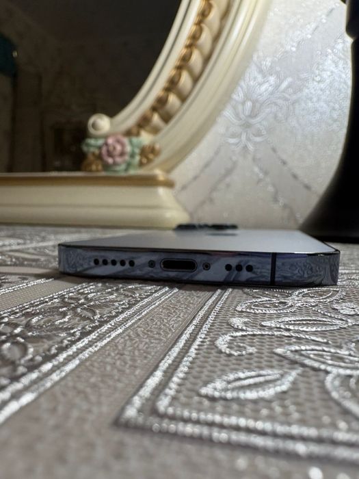 iphone 13 pro идеал, не ремонтировался