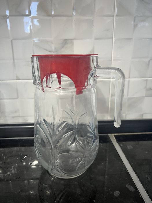 Продам салатницу графин термос