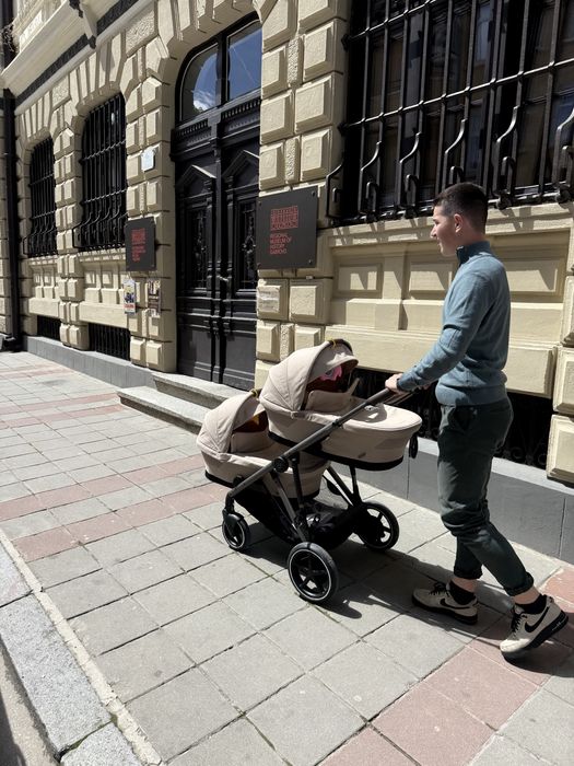 Продавам кошове за новородено за Cybex e-Gazelle S