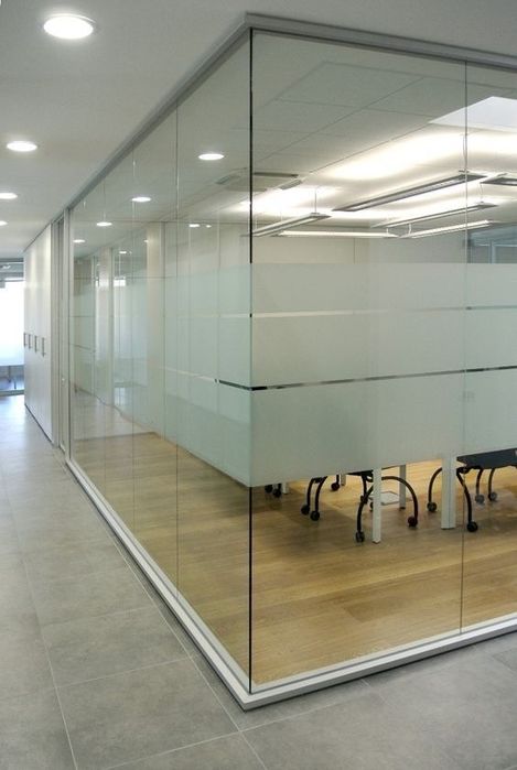 Матовые пленки | туманка | оклейка | стеклянные перегородки