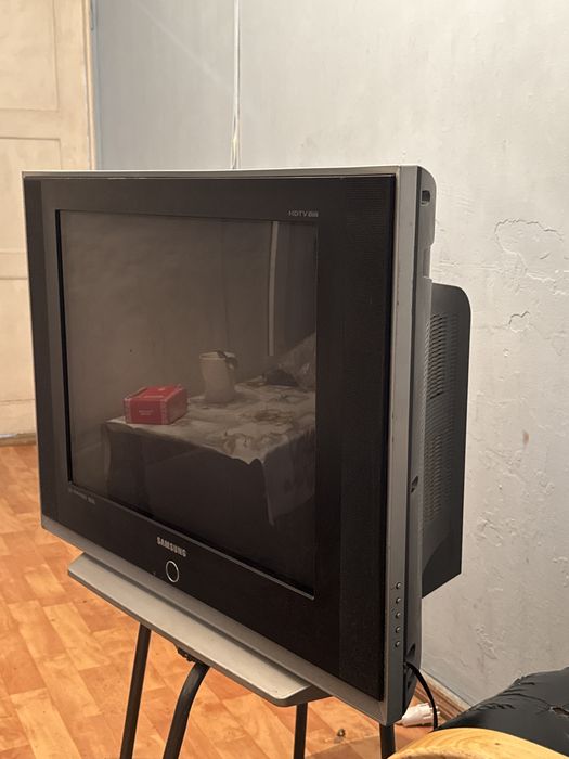 Телевизор самсунг