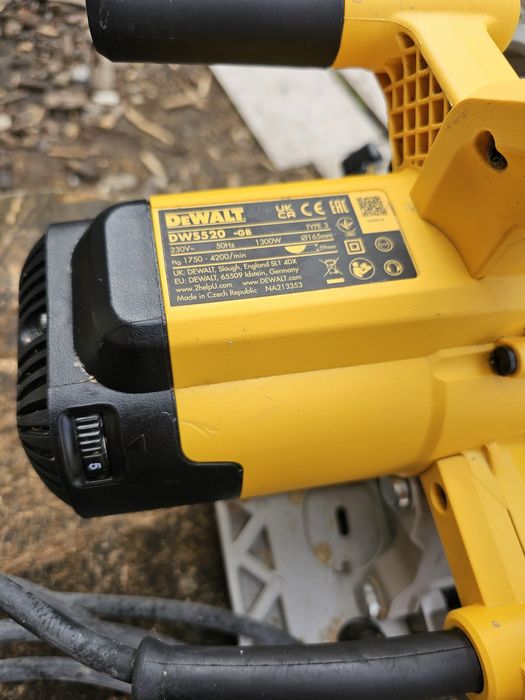 Circular dewalt Dws520