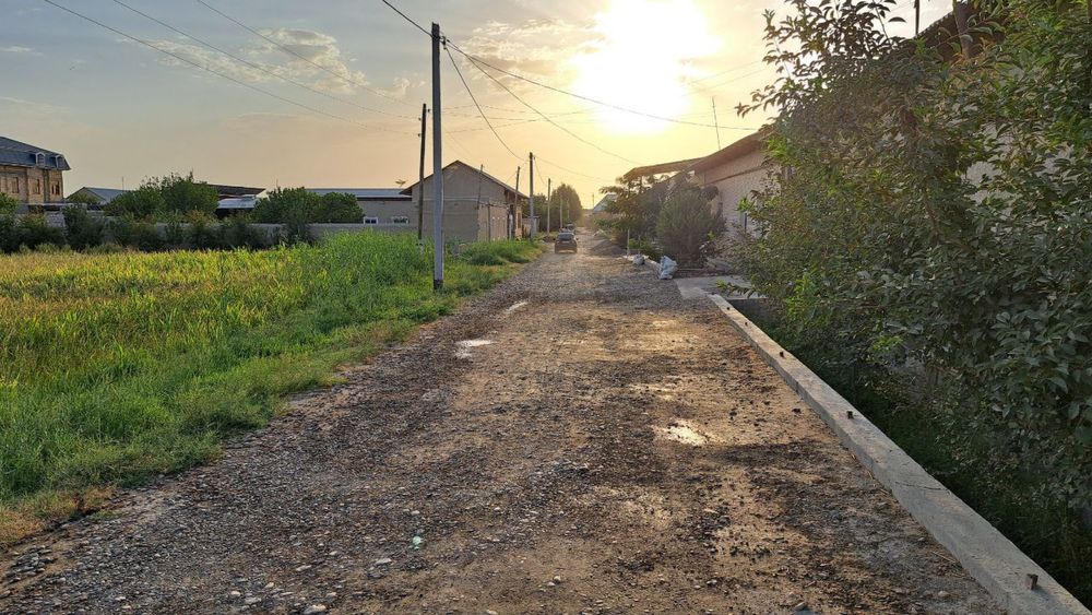 Yer sotiladi barcha hujjatlari joyida