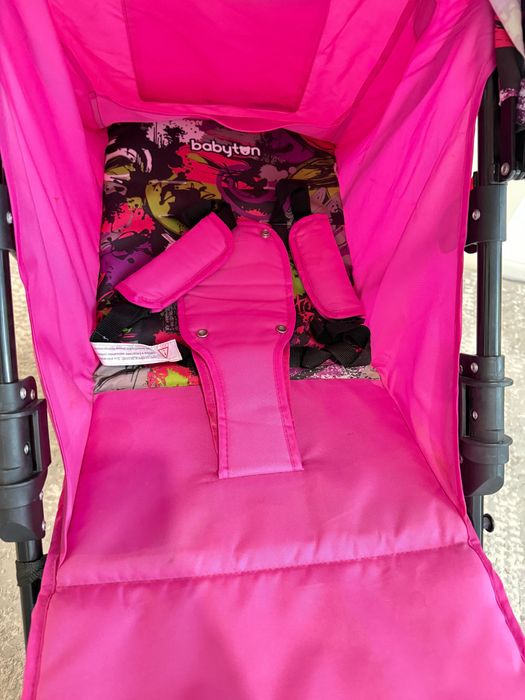 Детская прогулочная коляска