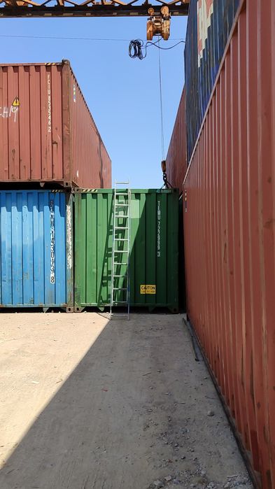 морской контейнер