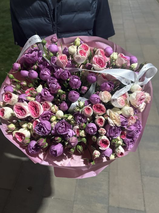 Цветы кустовые розы