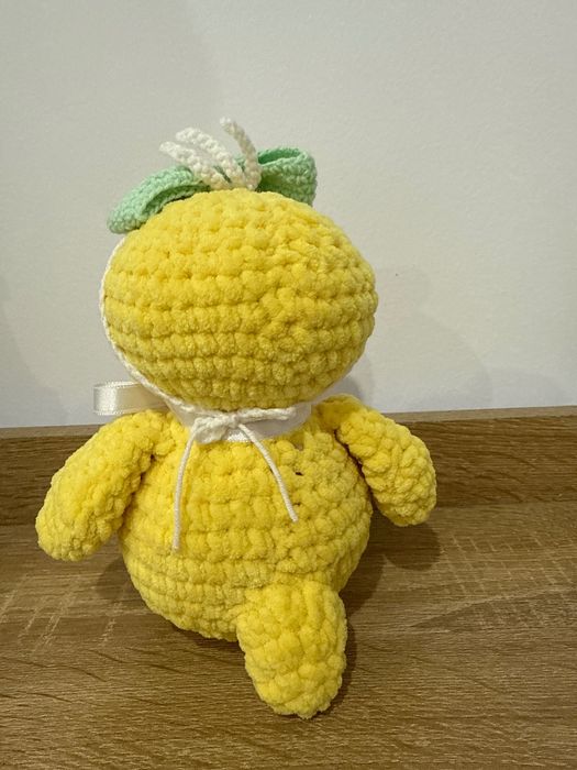 Плетено плюшено пате