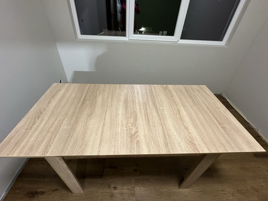 Трапезна маса цвят дъб Сонома