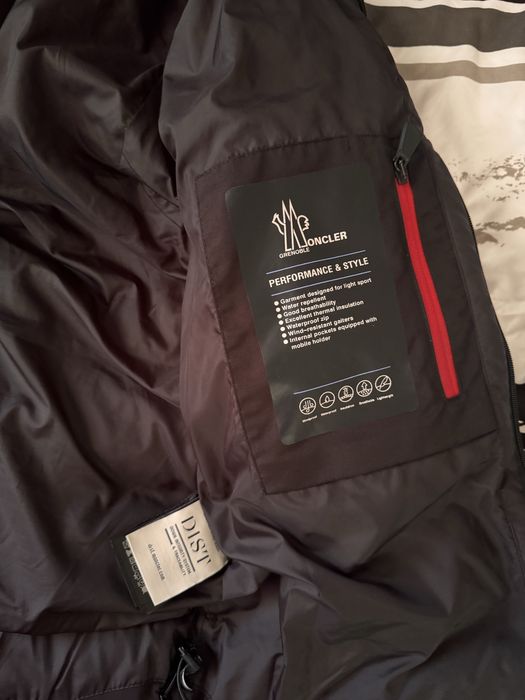 Зимно яке Moncler Grenoble
