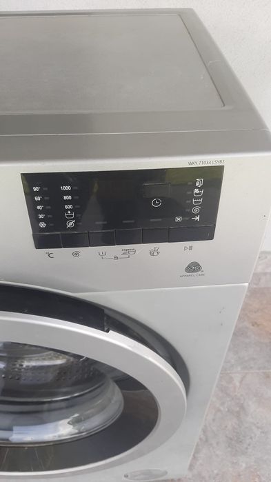 Mașină de spălat Beko 7kg A+++ 1000 rpm  cu tamburul defect.