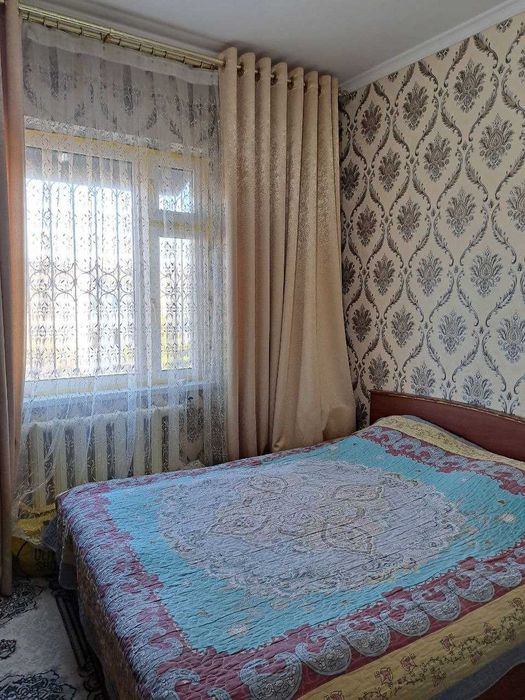 4-комнатная квартира, Юнусабад 14 квартал (Срочно, торг на месте)