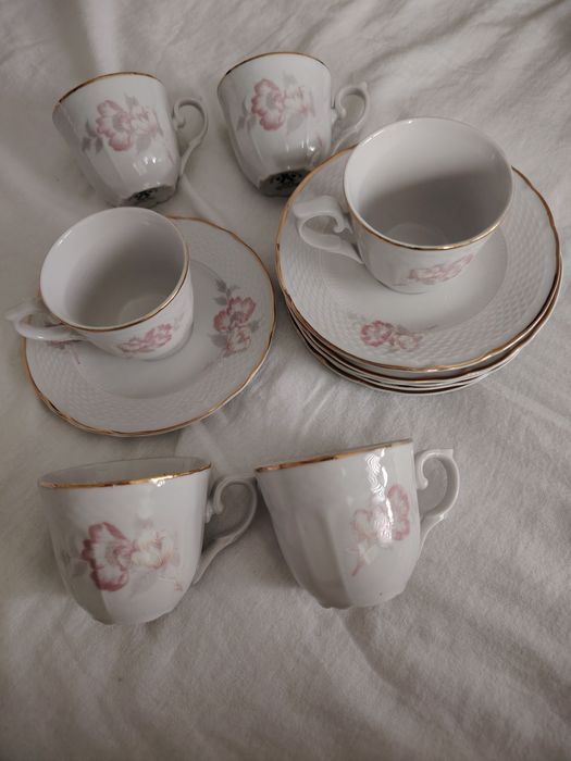 Cesti mici pentru espresso scurt