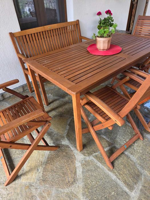 Градински комплекти