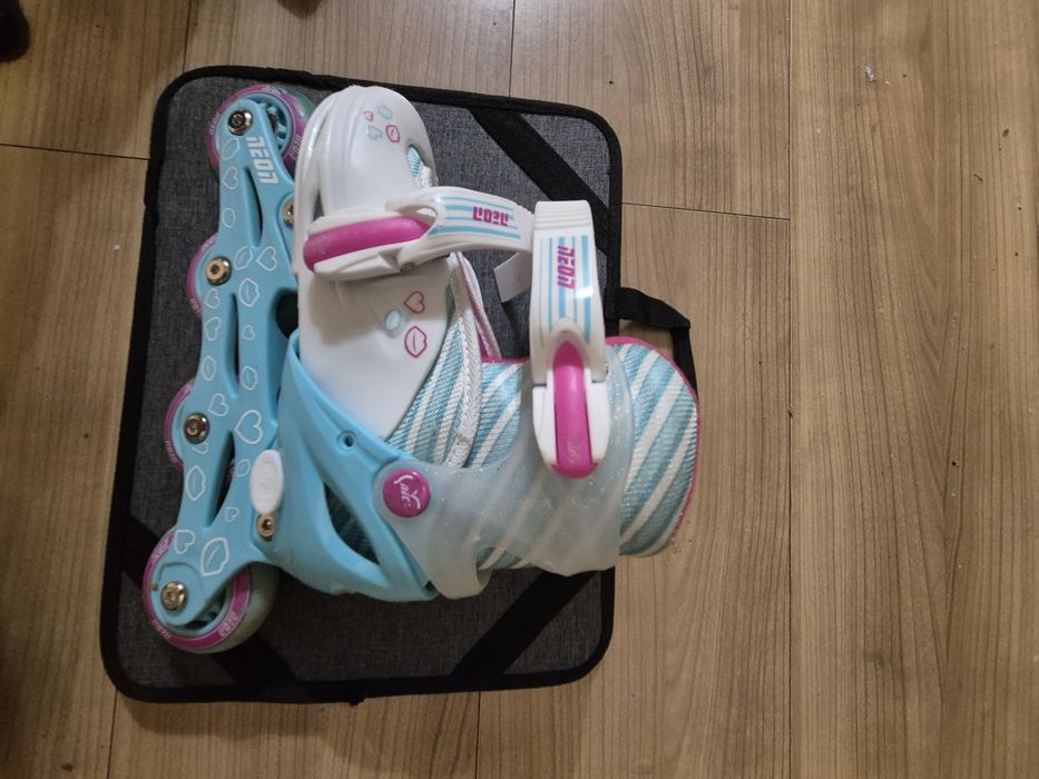 30- 33 Регулируеми ролери Raven Loret, LED колела, тюркоаз/розов