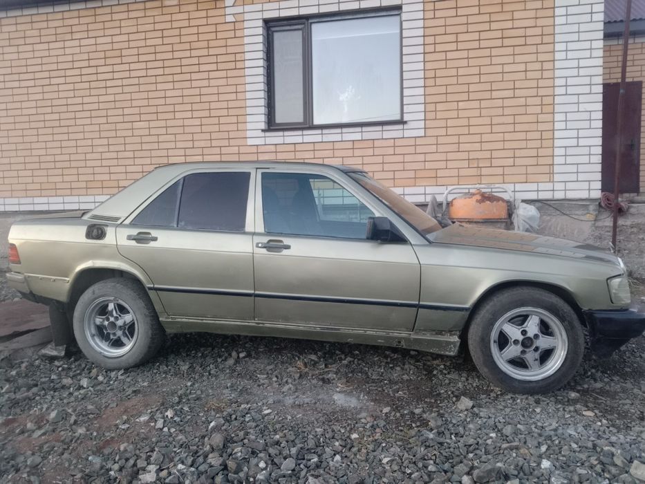 Продам мерседес 190
