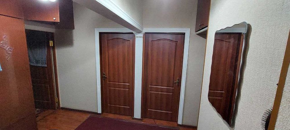 Kvartira ijaraga bir kishi kerak