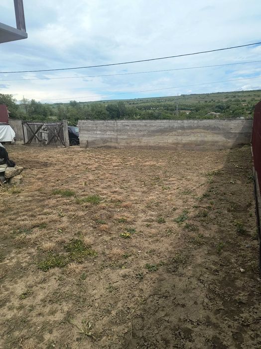 Casă de vânzare isaiia