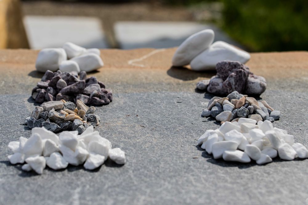 piatra decorativa naturala peste 200 de modele