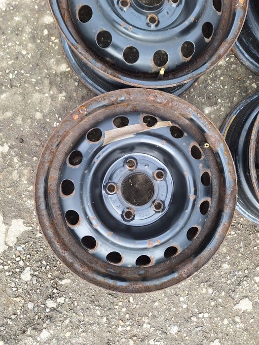 Хюндай, Кия-15цола-5/114,3-1бр.-25лв.ЕТ-47:Ж-5/1,2