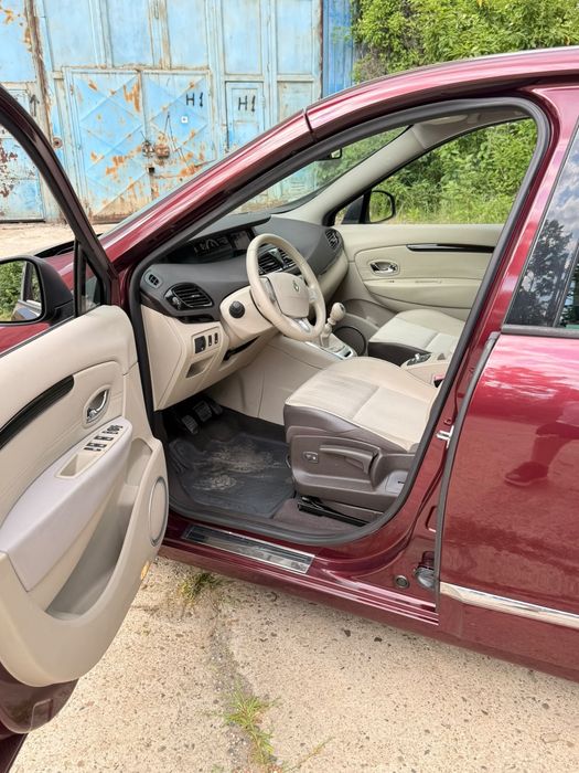 Reanult Scenic 1.5 Dci 80Mii KM Carte Service Renault