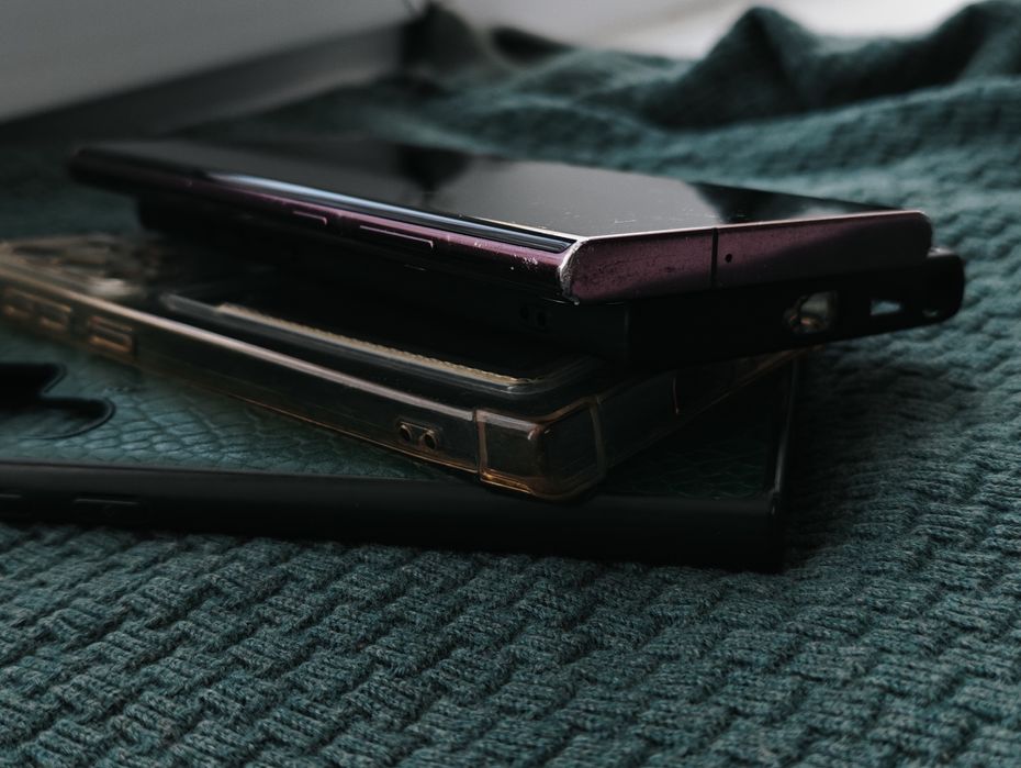 Samsung s22ultra | Burgundy