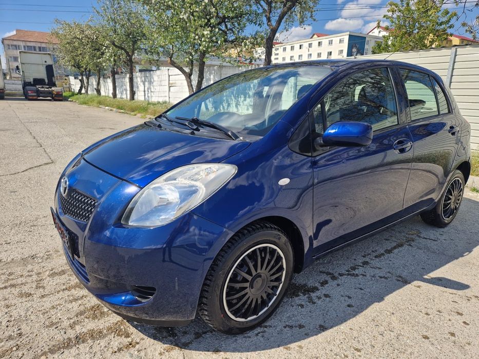 Toyota Yaris 1.0  Benzina