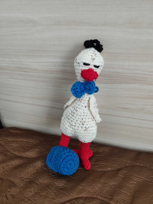 Ръчно плетена играчка