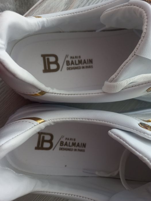 Balmain - мъжки кецове номер 42
66,47 €
130 лв